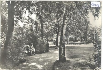 01594 Groeba Riesa Friedrich-Engels-Platz *ca. 1975