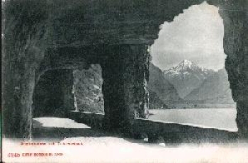 Axenstrasse mit Bristenstock  * ca. 1900