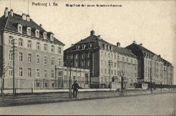 09599 Freiberg Main front of the new infantry barracks gebr. 1/18/1915