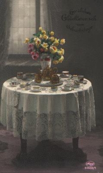 Coffee table Groceries o 5.1.1927