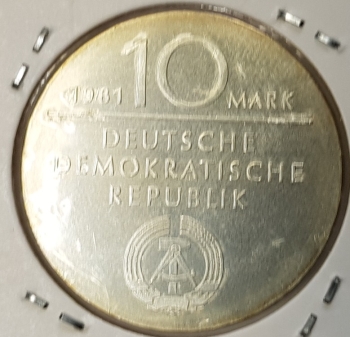 10 Mark Hegel