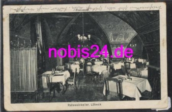 Lubeck Ratsweinkeller interior view o November 19, 1925