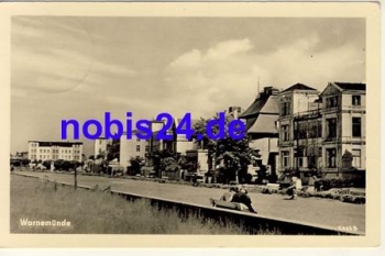Warnemuende Strandpromenade o 1958