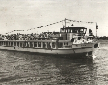 Motor ship "MS Fontane" in Waren Muritz around 1970