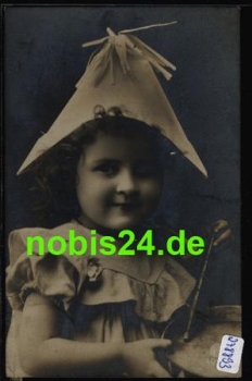 Mädchen mit Trommel Serienkarte Nr. 400/5 gebr. 13.2.1929