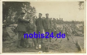 German soldiers WW1 shaving *ca.1916