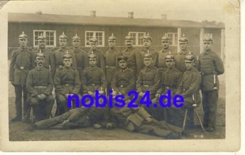 World War 1 soldiers uniform o 1915