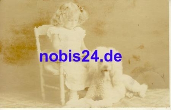 Poodle with child o1908