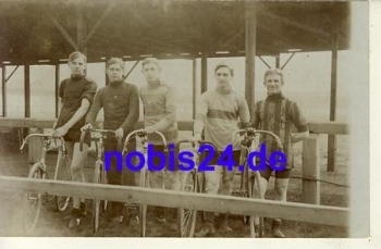 Cycling - cyclist * around 1930