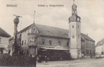 06347 Gerbstedt Rathaus und Kriegerdenkmal o 15.8.1903