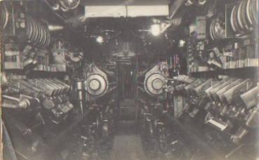 Warship Main engine of a warship * ca. 1915