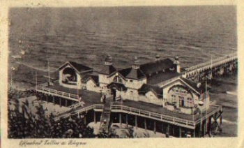 18586 Sellin pier and beach o 9.6.1944