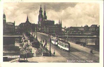 Dresden Augustus Bridge with Hecht tram o o 25.9.1942