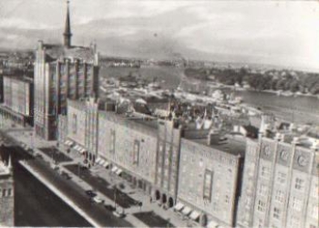 Rostock Lange Straße with a view of the harbor o 18.6.1976