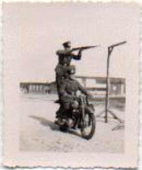 Kradschützen  Deutsche Wehrmacht Privatfoto 2.WK *ca.1940