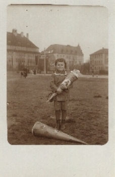 Back to school, boy with school bag * approx. 1920