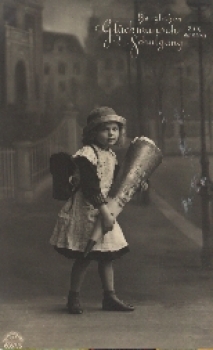 Schulanfang, Mädchen, Schultasche, Tüte, gebr. ca. 1920, Serienkarte Nr. 6067 5,