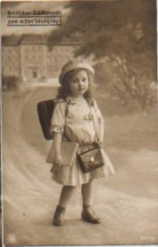 Back to school, girl with fibula, serial card No. 247/3, o April 15, 1917