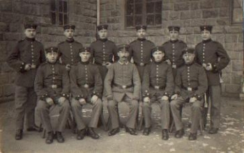 German soldier group military WW1. Real photo born February 7, 1917