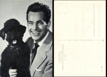 Hoven Adrian with poodle Photo: Bayer, 135