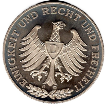 Ernst Thaelmann Nationale Mahn-und Gedenkstaette Buchenwald DDR Medaille 