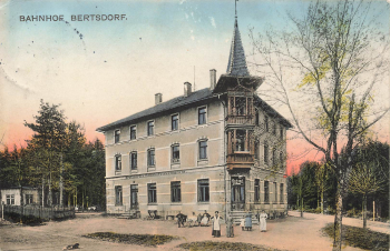 02763 Bertsdorf Bahnhof  Bahnpoststempel Oybin-Zittau ZUG 5798 o 1915