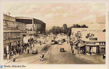Charlottenburg Berlin Zoo Station, vintage picture postcard, c. 1954