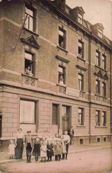 Dessau, Annenstraße 39, decorative painter L. Frischmuth, photo card, circa 1910