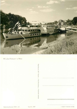 Elbe steamer "Ernst Thaelmann" in Pillnitz *1968 Hanich1929