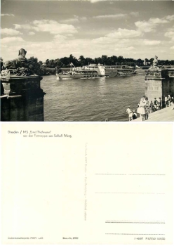Elbe steamer MS "Ernst Thaelmann" in Pillnitz *1967 Hanich1980