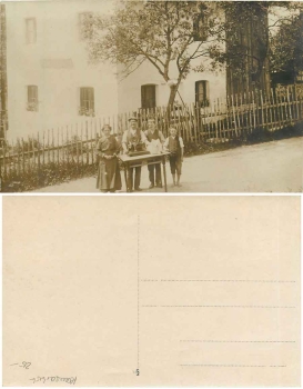 Housework, family with sewing machine * around 1920