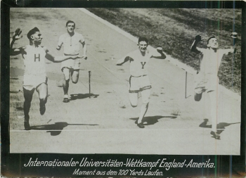 Leichtathletik 100 Yards Lauf Universitäten-Wettkampf England - Amerika Echtfoto um1920