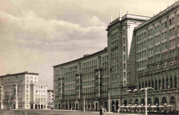 Leipzig Neubauten am Roßplatz mit Ring-Cafe * 1956