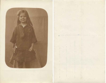 Girl with book real photo * ca. 1910