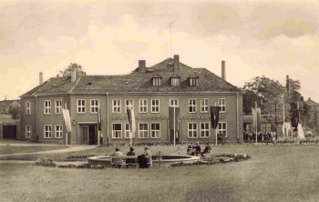 07580 Ronneburg Thüringen Bergarbeiterklubhaus "Karl Marx" o 1965