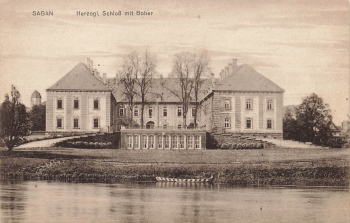 Sagan Schloss mit Bober Schlesien Zagan * um 1910
