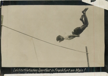 Stabhochsprung Sportfest Frankfurt am Main Echtfoto um1920