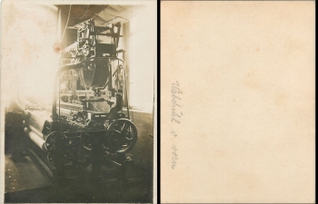 Real photo loom (90 x 118 mm) around 1930