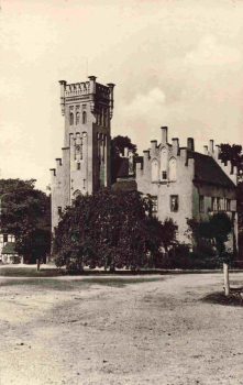 08412 Werdau Sachsen Schloss Steinplaeis o 1966