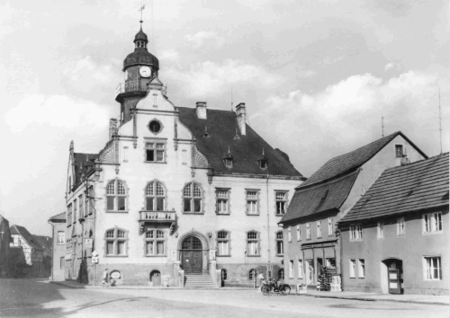 06577 Heldrungen Unstrut Rathaus * 1975