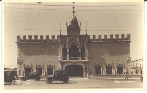 Mexico Museo Comercial * ca. 1910
