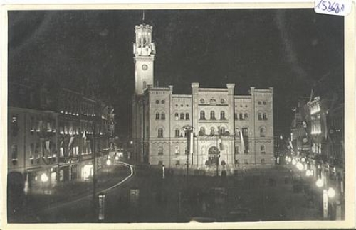 02763 Zittau Rathaus bei Nacht * ca. 1940