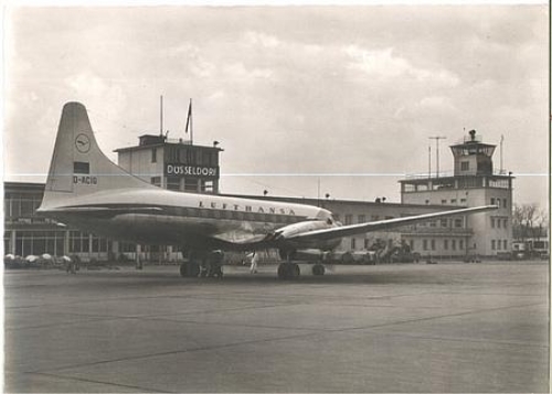 Dusseldorf Airport Airplanes o 31.8.1965