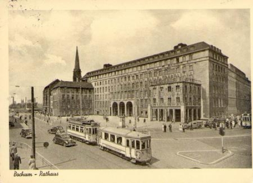 44770 Bochum town hall with tram, o 15.3.1954