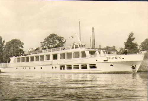 Motor ship Sputnik, o 7.6.1970