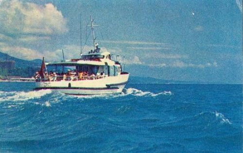 Passenger steamer in the port of Sochi * 1972