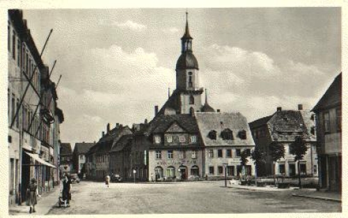 Rochlitz Sachsen Platz der Solidarität mit Kunigundenkirche, o ca. 1960