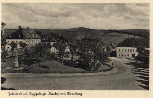 Joehstadt  Erzgebirge Markt mit Hassberg o ca. 1940