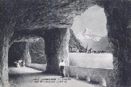 Fluelen Axenstrasse und Birkenstock o 07.7.1926
