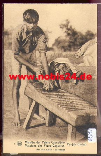 India Punjab Mission of Fathers Capucijnen Washing *ca. 1920